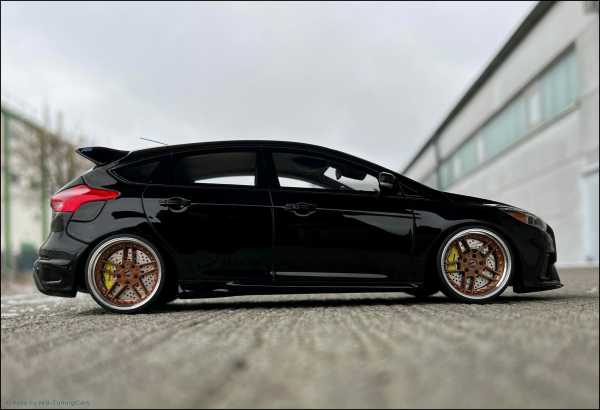 1:18 FORD Focus RS Mk3 MKIII 2018 black schwarz